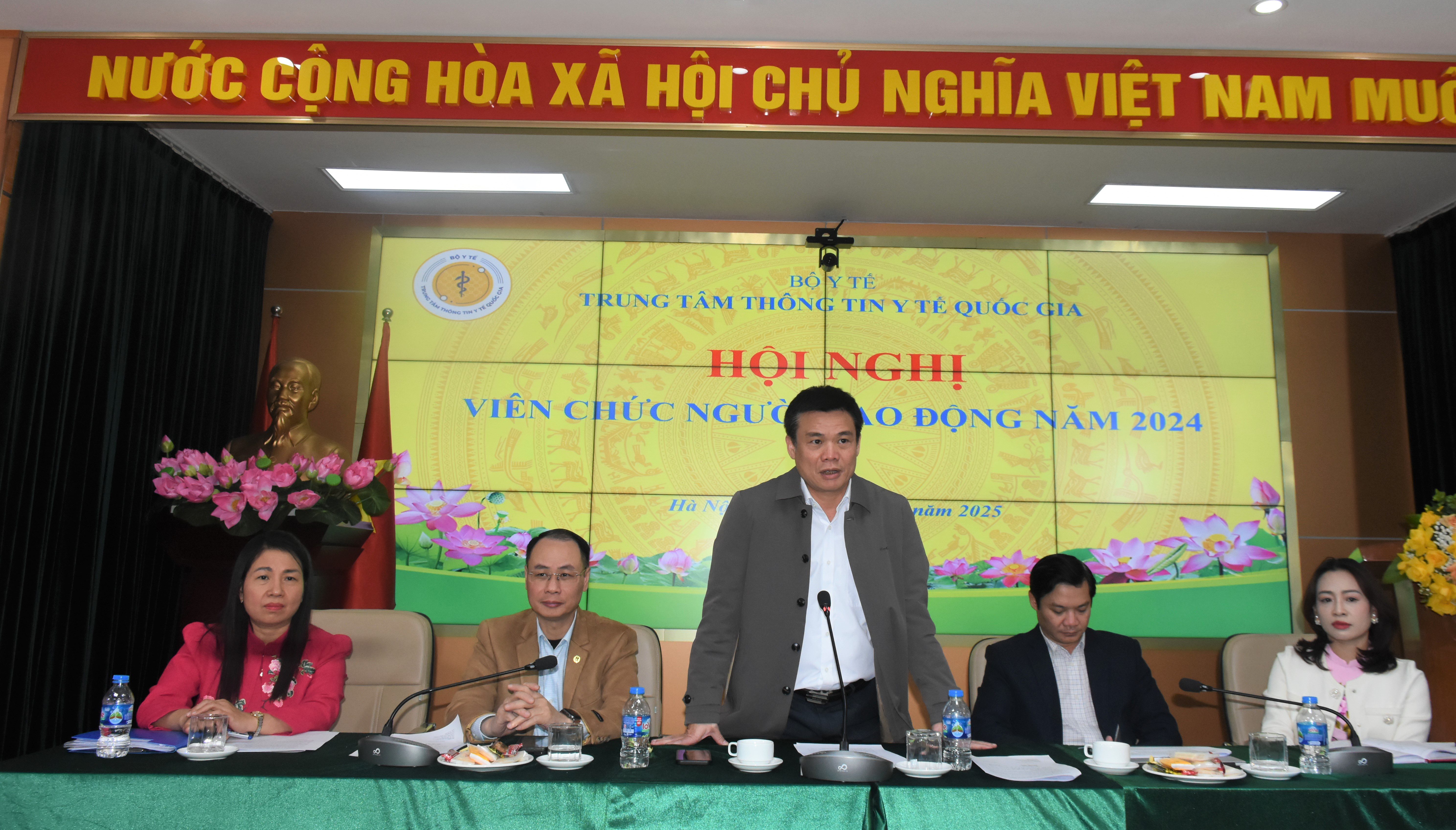 Hội nghị cán bộ viên chức, người lao động Trung tâm Thông tin y tế Quốc gia năm 2024