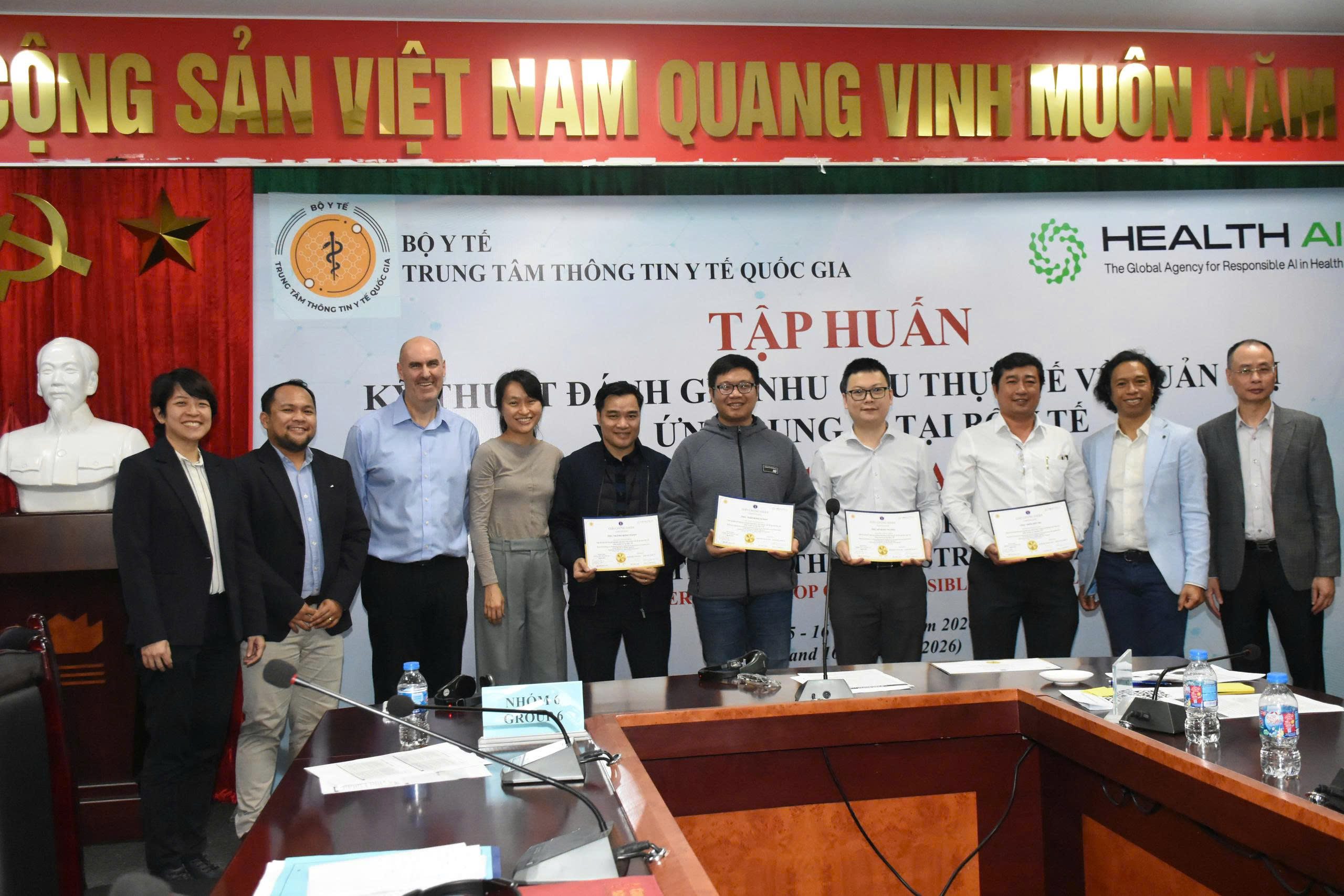 Thúc đẩy nghiên cứu, đào tạo và ứng dụng trí tuệ nhân tạo trong lĩnh vực y tế: Tăng cường đối thoại chính sách và kết nối các bên liên quan